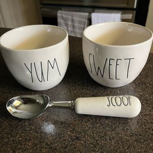 Rae Dunn ice cream set